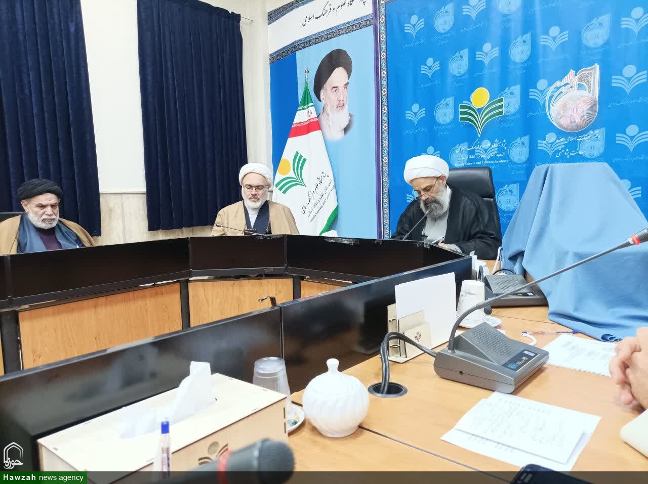 مهدی علیزاده، مدیر حوزه‌های علمیه خواهران