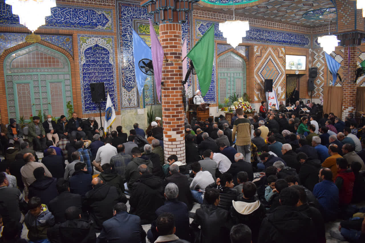 تصاویر/ مراسم ولادت امام زمان(عج) و نیمه شعبان در مسجد حضرت قائم(عج) بیجار