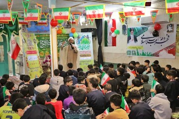 تصاویر/ مراسم جشن دانش آموزی در امامزاده ابواحمد(ع)