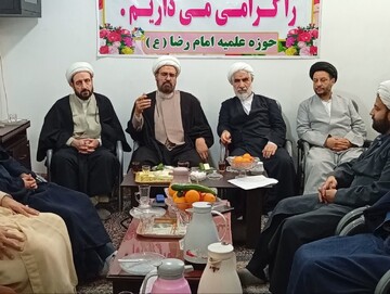 ترویج سبک زندگی مهدوی از رسالت‌های مهم طلاب است