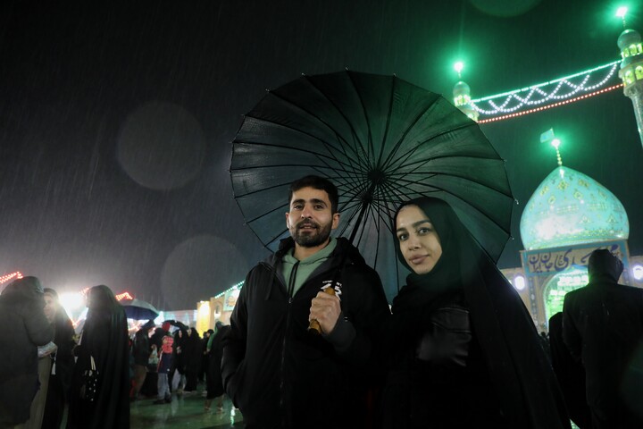 تصاویر/ حال و هوای مسجد مقدس جمکران در شب نیمه شعبان