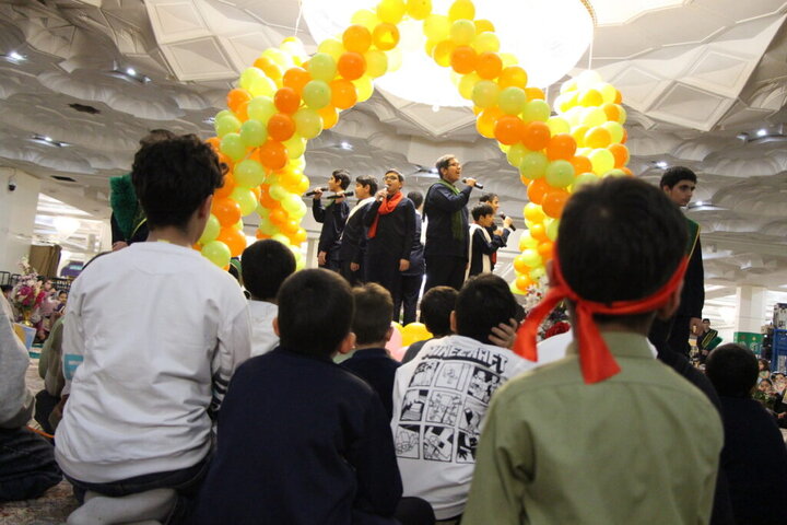 جشن میلاد امام زمان(عج) ویژه کودکان در حرم بانوی کرامت