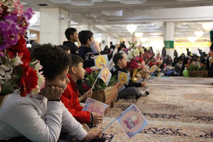 جشن میلاد امام زمان(عج) ویژه کودکان در حرم بانوی کرامت