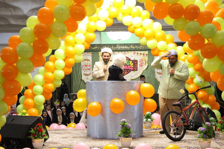 جشن میلاد امام زمان(عج) ویژه کودکان در حرم بانوی کرامت