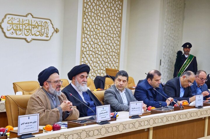 تصاویر/ گردهمایی رؤسای ادیان و مذاهب غیر اسلامی به مناسبت تولد حضرت مهدی(عج) در مسجد مقدس جمکران