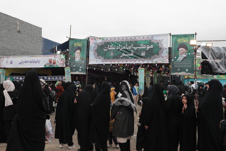 تصاویر/ پخت کباب ترکی در موکب امامزادگان قم