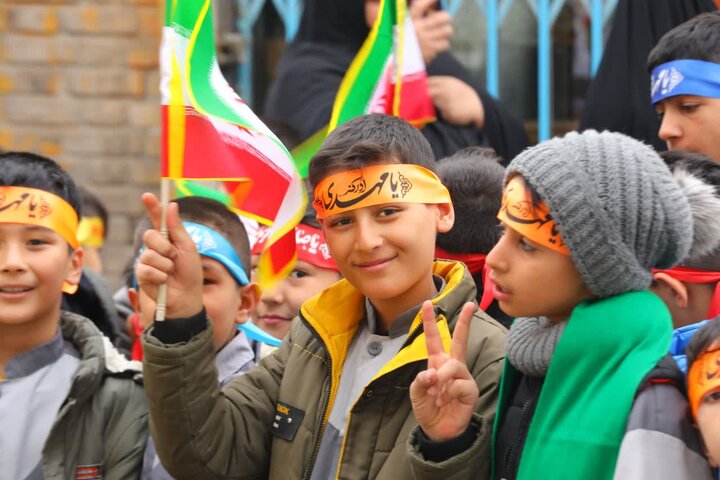 تصاویر/ تجمع قرآنی و انقلابی سربازان نوجوان آخر الزمانی امام عصر(عج)