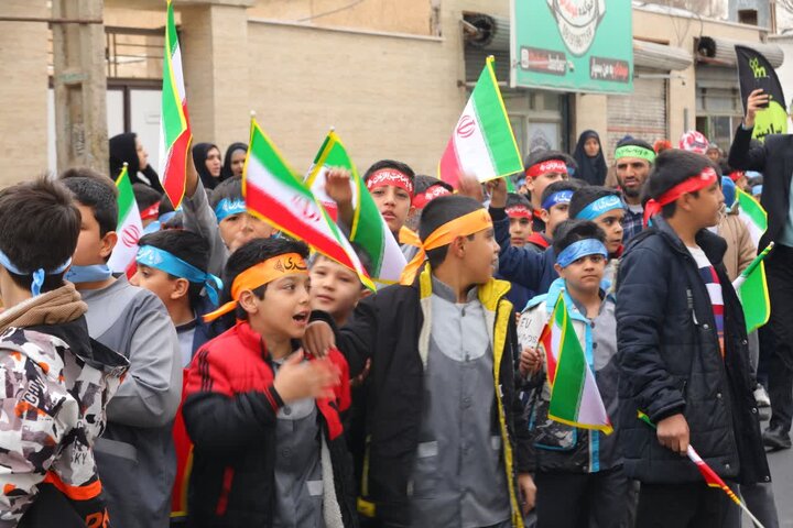 تصاویر/ تجمع قرآنی و انقلابی سربازان نوجوان آخر الزمانی امام عصر(عج)