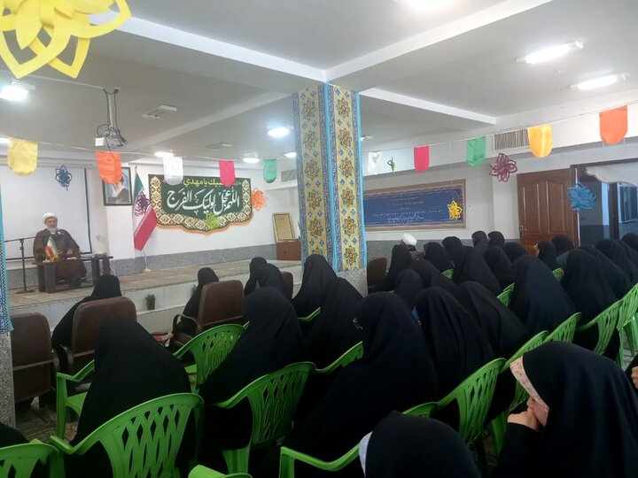 نشست بصیرتی مدرسه علمیه تخصصی حضرت زینب کبری(س) رفسنجان