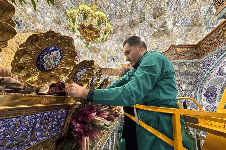 Photos/L'Éclat de Mid-Sha'ban : Le Sanctuaire de Hazrat Masoumeh en Fleur pour la Naissance de l’Imam du Temps