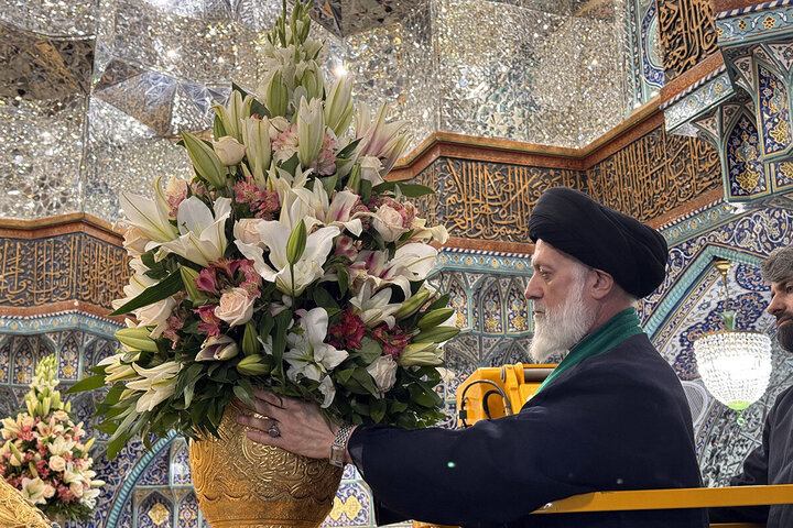 Photos/L'Éclat de Mid-Sha'ban : Le Sanctuaire de Hazrat Masoumeh en Fleur pour la Naissance de l’Imam du Temps