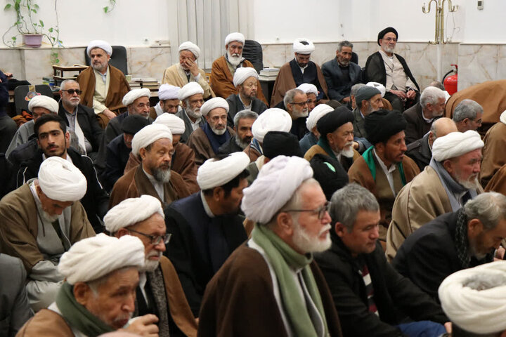 حوزه/ برگزاری جشن میلاد حضرت بقیة الله الاعظم «عج» با حضور حضرت آیت الله  نوری همدانی + تصاویر