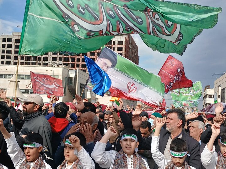 تصاویر/اجتماع بزرگ منتظران ظهور درمشهد