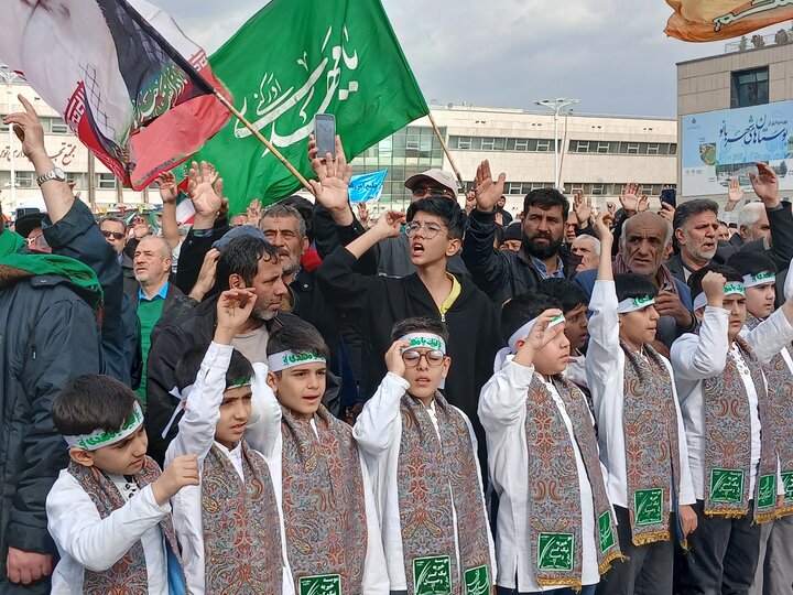 تصاویر/اجتماع بزرگ منتظران ظهور درمشهد