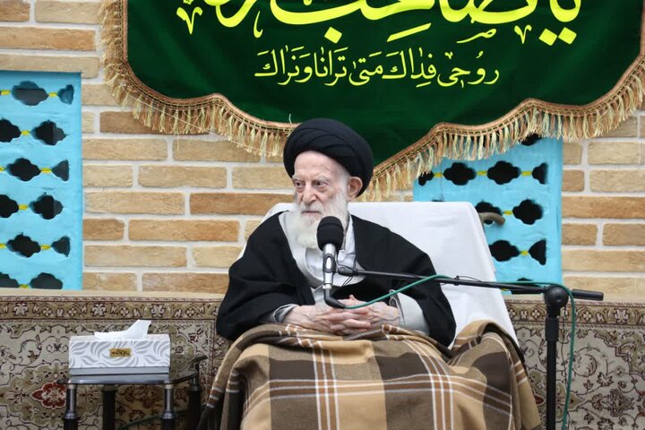 حوزه/ مراسم  عمامه گذاری در میلاد با سعادت حضرت بقیة الله (عج) با حضور آیت الله العظمی شبیری زنجانی + تصاویر