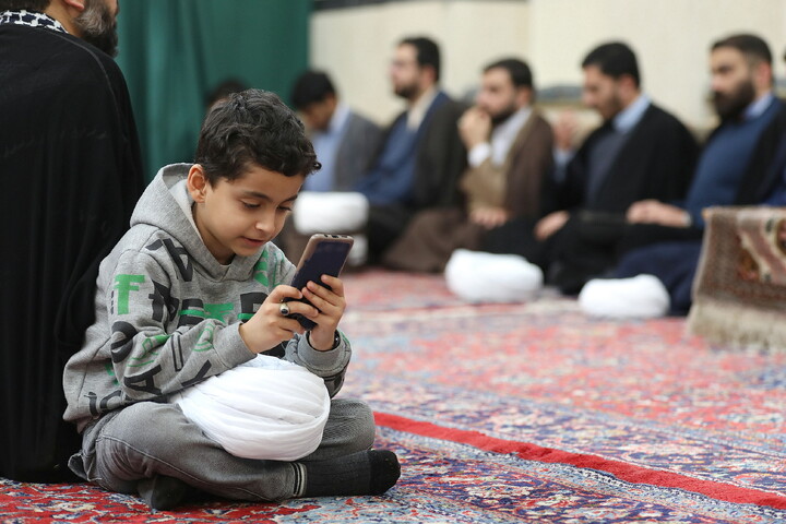 تصاویر/ مراسم عمامه گذاری طلاب توسط آیت الله العظمی مکارم شیرازی