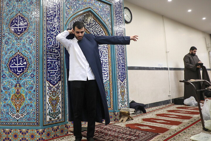 تصاویر/ مراسم عمامه گذاری طلاب توسط آیت الله العظمی مکارم شیرازی