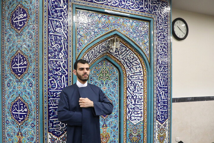 تصاویر/ مراسم عمامه گذاری طلاب توسط آیت الله العظمی مکارم شیرازی