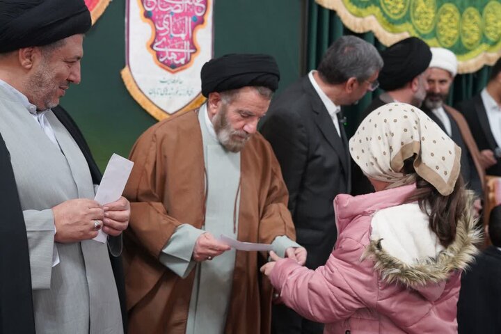 مراسم جشن نیمه شعبان در مسجد صاحب الزمان(عج)خرم آباد