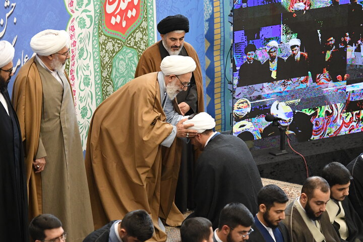 تصاویر/ آیین عمامه گذاری طلاب ارومیه