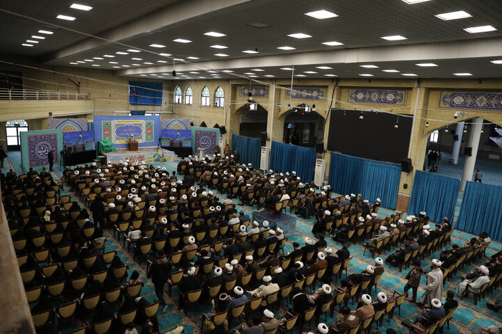 تصاویر/ آیین عمامه گذاری طلاب ارومیه