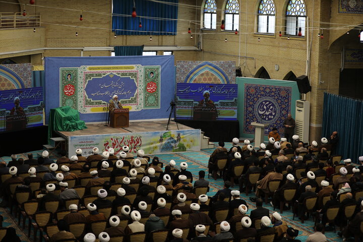 تصاویر/ آیین عمامه گذاری طلاب ارومیه