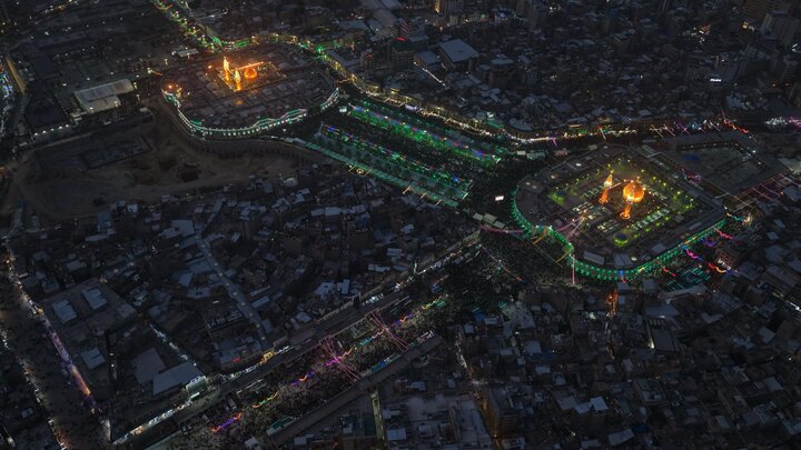 أجواء بين الحرمين في كربلاء المقدسة ليلة النصف من شعبان