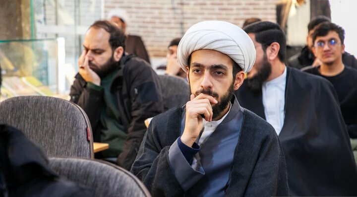 تصاویر/ نشست هم اندیشی تخصصی با موضوع بررسی اندیشه مهدویت در مذاهب اسلامی به همت مدرسه علمیه مروی