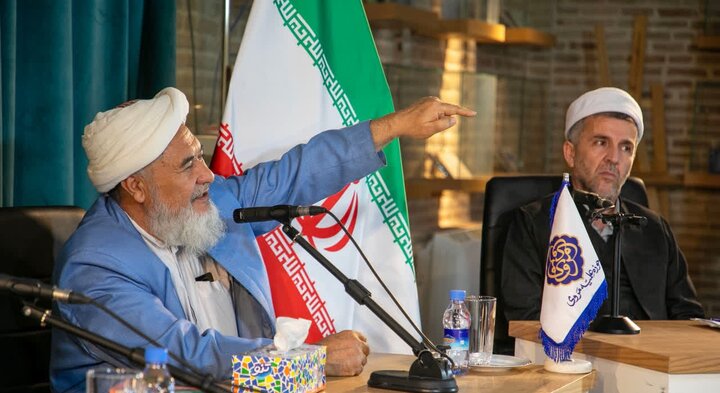 تصاویر/ نشست هم اندیشی تخصصی با موضوع بررسی اندیشه مهدویت در مذاهب اسلامی به همت مدرسه علمیه مروی