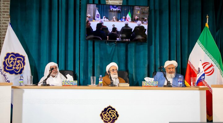 تصاویر/ نشست هم اندیشی تخصصی با موضوع بررسی اندیشه مهدویت در مذاهب اسلامی به همت مدرسه علمیه مروی