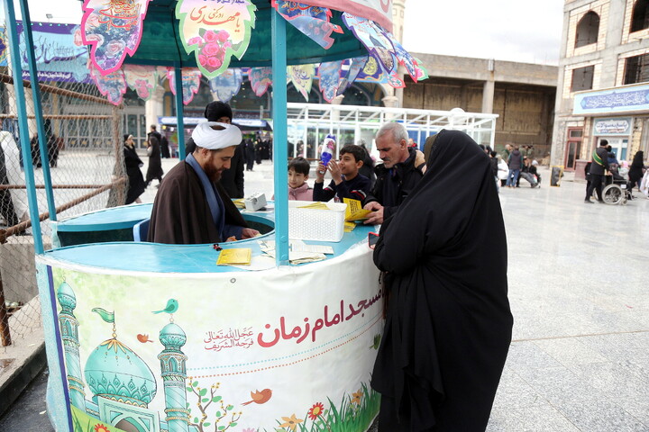 تصاویر/ حال و هوای مسجد مقدس جمکران در روز عید نیمه شعبان