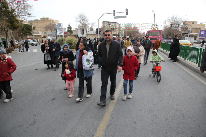 تصاویر/ همایش پیاده روی نیمه شعبان در اصفهان