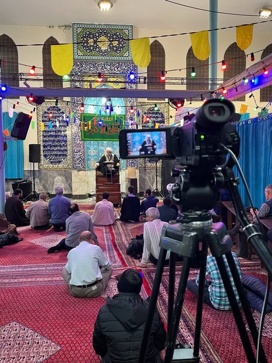 تصاویر/ جشن ولادت امام زمان(عج) در مقابل مدرسه علمیه امیرالمومنین(ع)