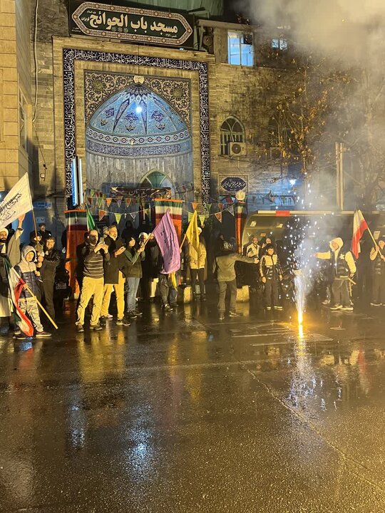 تصاویر/ جشن ولادت امام زمان(عج) در مقابل مدرسه علمیه امیرالمومنین(ع)
