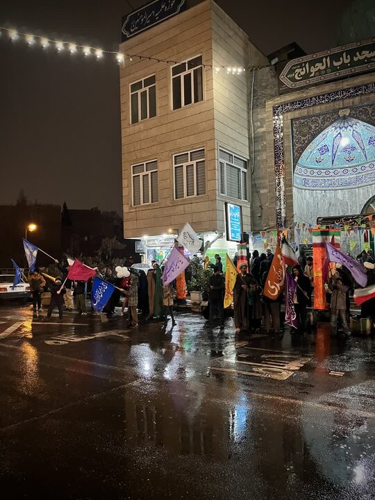 تصاویر/ جشن ولادت امام زمان(عج) در مقابل مدرسه علمیه امیرالمومنین(ع)