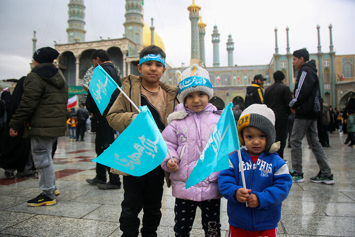 حال و هوای زیبای حرم بانوی کرامت در سالروز ولادت امام زمان(عج)