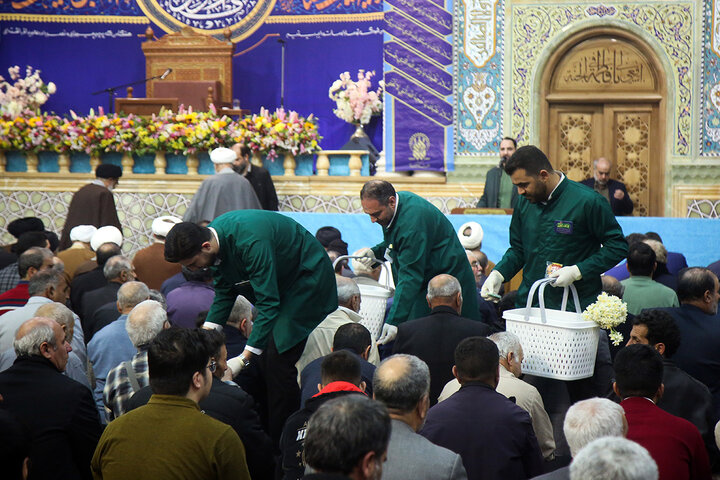 دستانی که از خدا فقط فرج امام زمان(عج) را طلب کردند