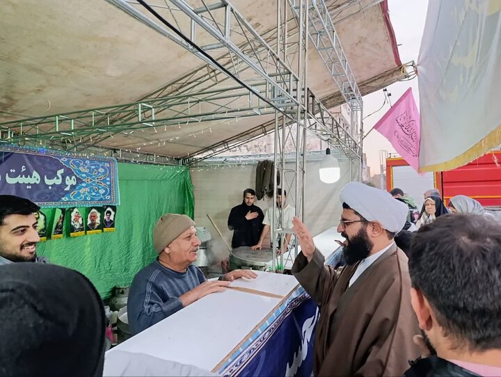 تصاویر/ حضور امام جمعه پاکدشت در جشن‌ نیمه شعبان