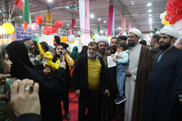 تصاویر / برگزاری جشن نیمه شعبان در همدان