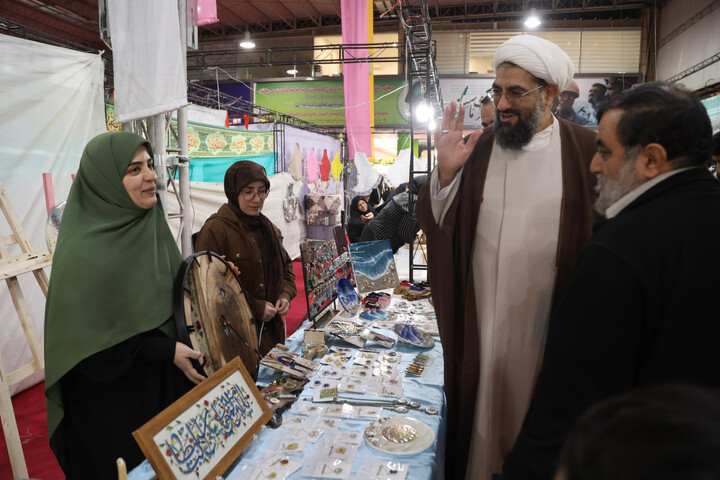 تصاویر / برگزاری جشن نیمه شعبان در همدان