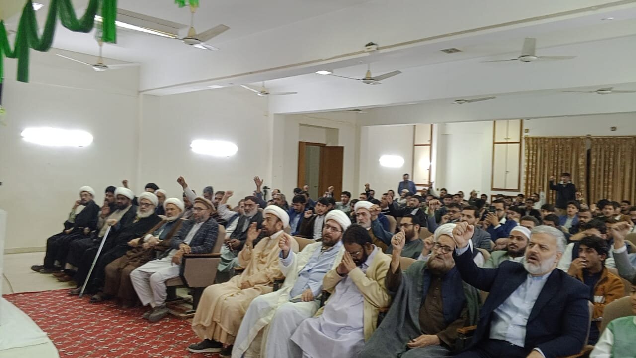 کراچی پاکستان میں ہفتۂ تحقیق کی اختتامی تقریب؛ علماء و محققین کی تجلیل