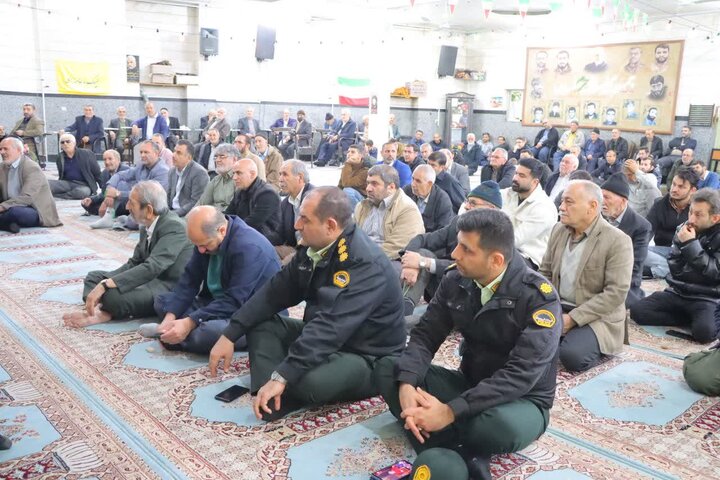 تصاویر/ شرکت آیت‌الله خاتمی در جشن بزرگ نیمه شعبان و بیعت با صاحب الزمان(عج) در اسلامشهر