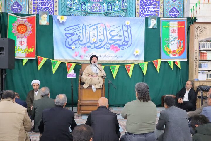 تصاویر/ شرکت آیت‌الله خاتمی در جشن بزرگ نیمه شعبان و بیعت با صاحب الزمان(عج) در اسلامشهر