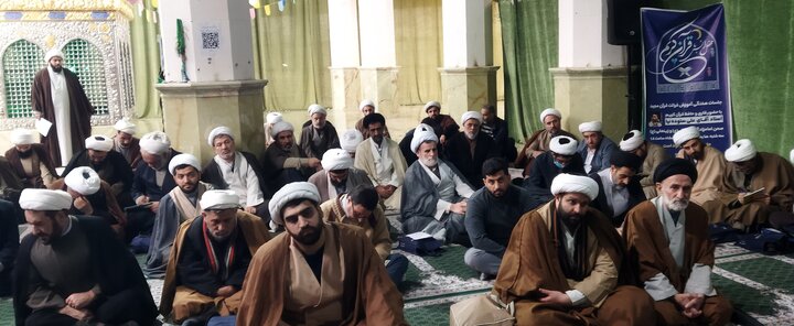 تصاویر/ مراسم تجدید عهد حوزویان با امام زمان(عج)