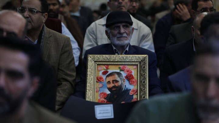 تصاویر/ مراسم عمامه گذاری طلاب حوزه علمیه آیت الله حق شناس و آیت الله مجتهدی