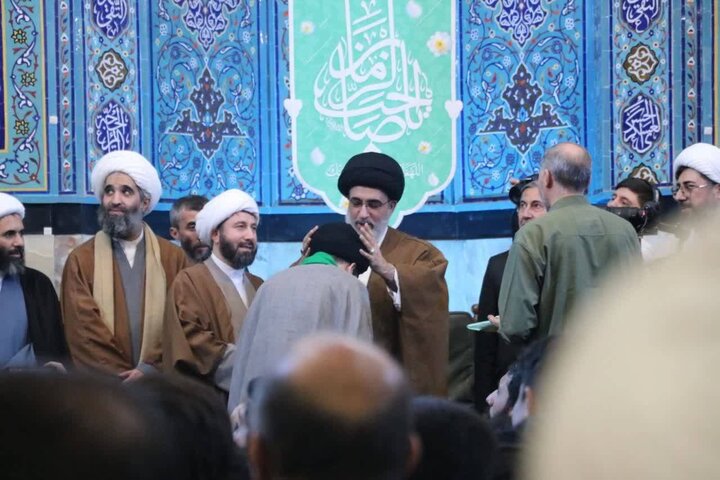 تصاویر/ مراسم عمامه گذاری طلاب حوزه علمیه آیت الله حق شناس و آیت الله مجتهدی