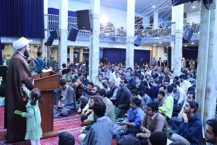 تصاویر/ مراسم عمامه گذاری طلاب حوزه علمیه آیت الله حق شناس و آیت الله مجتهدی