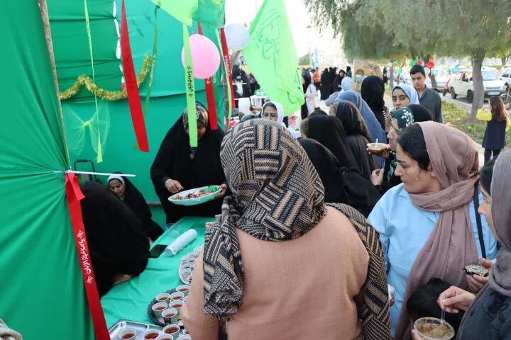 تصاویر/ جشن پیروزی انقلاب و میلاد امام زمان(عج) در عالیشهر