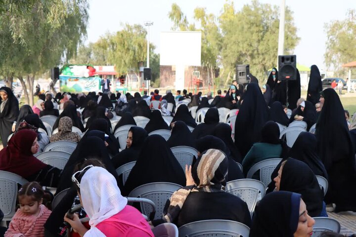 تصاویر/ جشن پیروزی انقلاب و میلاد امام زمان(عج) در عالیشهر
