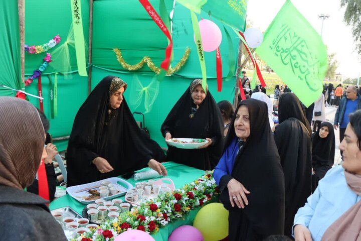 تصاویر/ جشن پیروزی انقلاب و میلاد امام زمان(عج) در عالیشهر